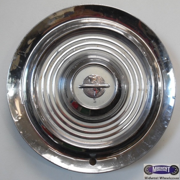 oldsmobile hubcap