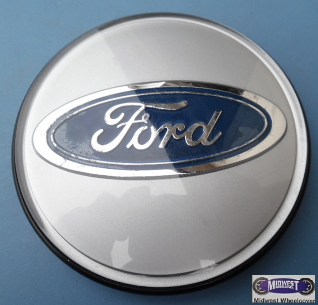 864a, HUBCAP CENTER USED, FORD, CROWN VICTORIA, PLASTIC WITH BLUE FORD